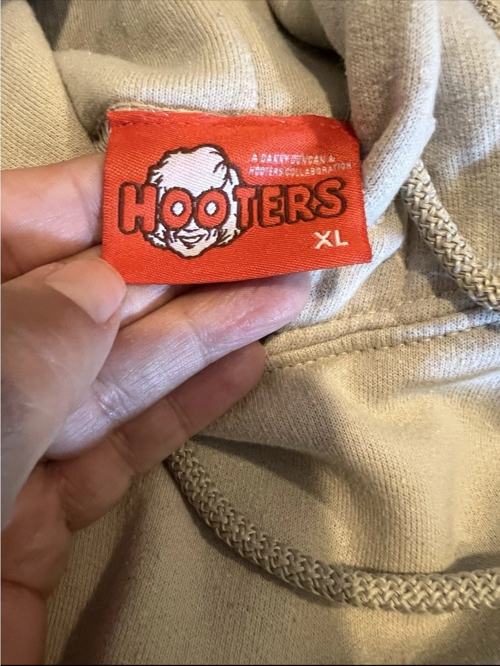 Hooters Danny Duncan Racing Hoodie Collab XL Beige Garage Grunge Racing Sport - Picture 5 of 7